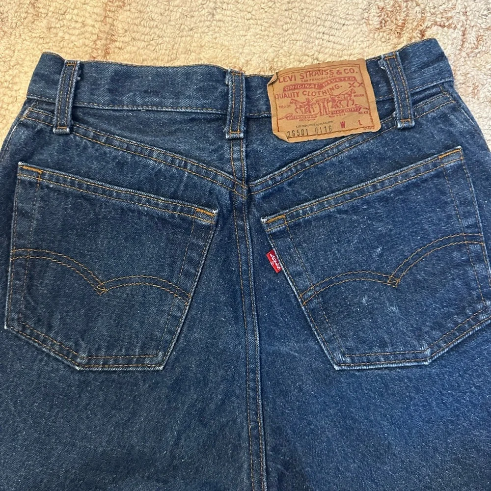 Levi's 501 Jeans Vintage Dark Wash 80s Button Fly Size 26 x 30 - Picture 6 of 10
